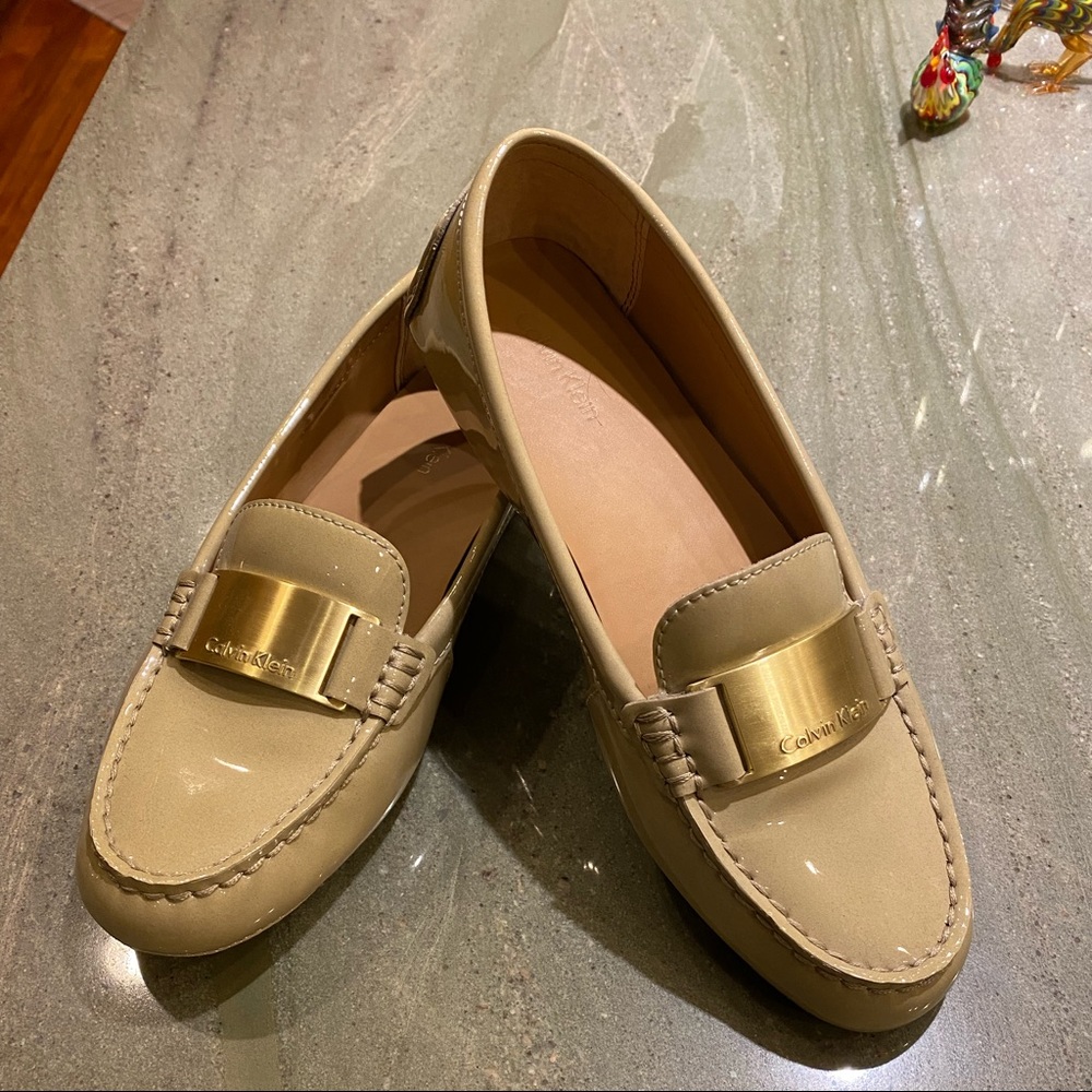 Calvin Klein Womens Flats